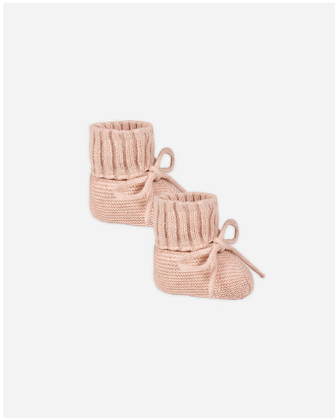 Knit Booties || Heathered Rose