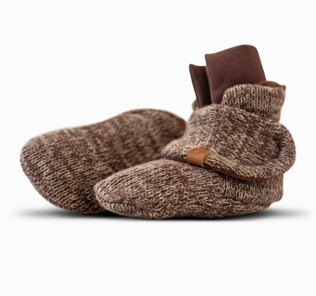 Knit Organic Cotton Stay-On Booties- Bark