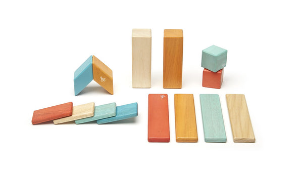 14 Piece Magnetic Wooden Block Set: Sunset